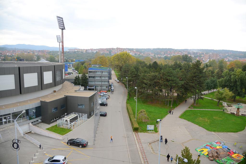 Apartmants Night Lux Ni الغرفة الصورة
